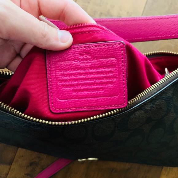 Authentic Coach Purse - Picture 2 of 3